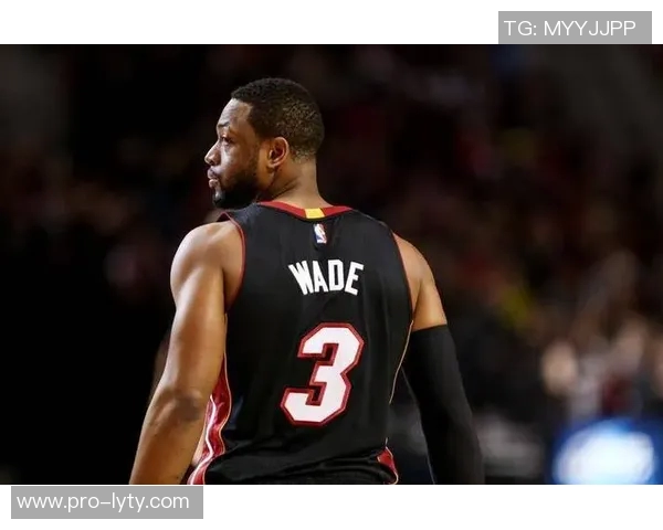 老詹得分上双纪录终结韦德称赞其职业生涯的持久性与稳定性